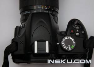Nikon D3200 и крышка для горячего башмака BS-1