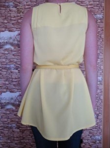 блузка солнечного ярко-желтого цвета. Обзор на InSKU.com