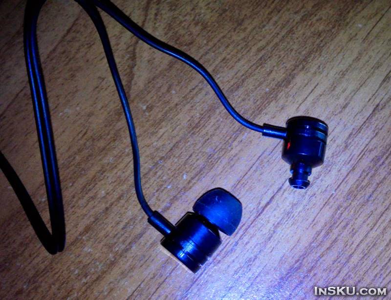 Piston Basic 3.5mm In-ear Stereo Hand-free Earphone Headphones. Обзор на InSKU.com