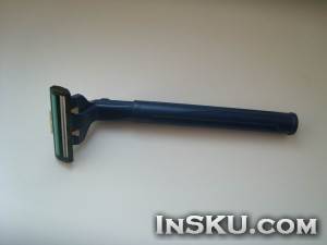 Portable Slim BAILI Three Blade Beard Trimmer Shaver Razor for Men. Обзор на InSKU.com