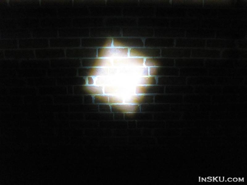 Налобный фонарь на светодиоде CREE XM-L T6. Обзор на InSKU.com