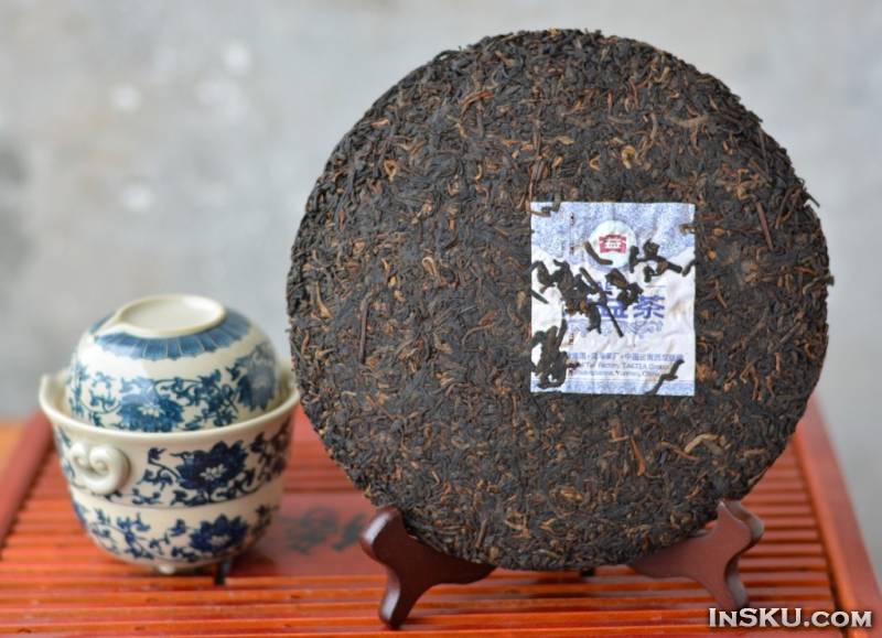 «Пуэр Юан» от чайной фабрики "Да И" 2015 года. Обзор на InSKU.com
