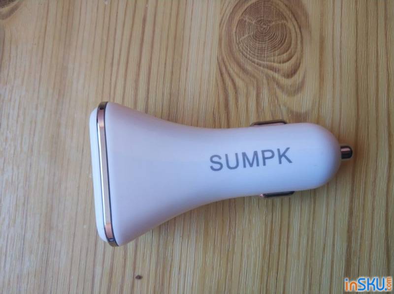 Автозарядка Sumpk на 2 USB со встроенным мультиметром. Старалась, но не смогла!. Обзор на InSKU.com