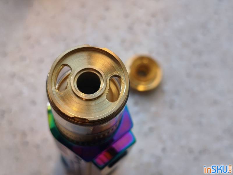 Рисунок №8: Обзор Hellvape Hellbeast RTA - нижний/боковой обдув и красота в глазах смотрящего Обзор Hellvape Hellbeast RTA - нижний/боковой обдув и красота в глазах смотрящего. Обзор на InSKU.com