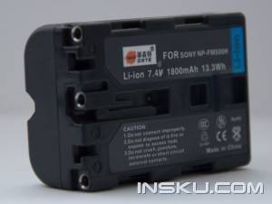 NP-FM500H 7.4V 1800mAh Battery for Sony FM500H/A65/A77/A450/A560/A580/A850/A900/A100 - Black