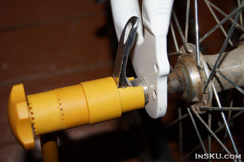 Подставка для ремонта и настройки велосипеда из Chinabuye. Обзор на InSKU.com