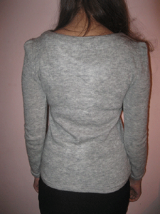 Серый свитер . Обзор на InSKU.com