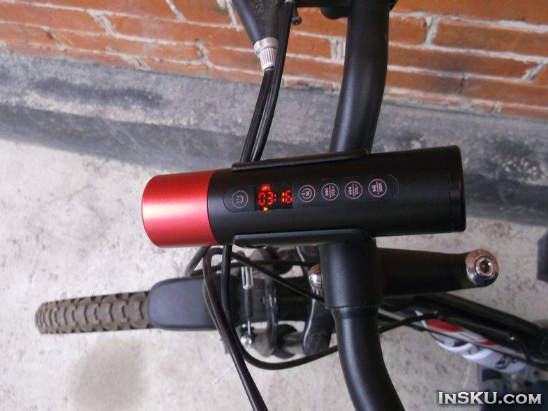 Eachbuyer.com: фонарь FreeMan X7 на CREE-светодиоде с функциями спикера, mp3-плеера, FM-радио, дисплеем и креплением на велосипед. Обзор на InSKU.com