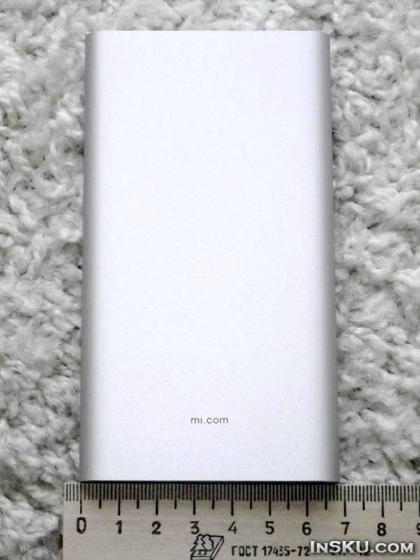 Тонкий повербанк Xiaomi на 5000 мАч. Обзор на InSKU.com