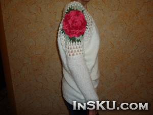 Асимметричный свитер с розой. Обзор на InSKU.com