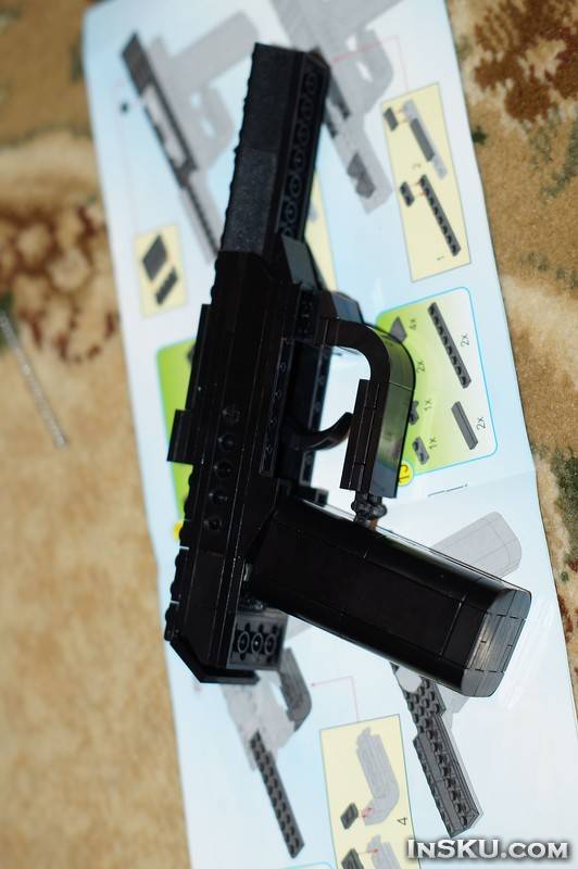 Пистолет от Enlighten (модель 407, 167 деталей). Обзор на InSKU.com