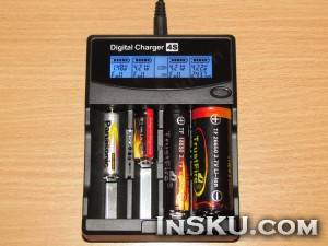 FL-4H-LCD-D, или зарядное устройство от неизвестного производителя.. Обзор на InSKU.com