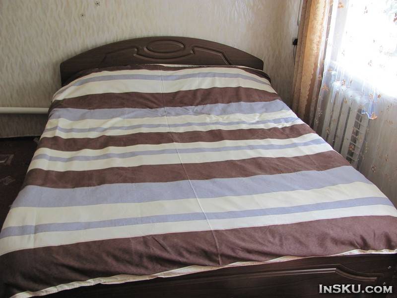ChinaBuye: Двуспальный комплект постельного белья типоразмера «Евро»