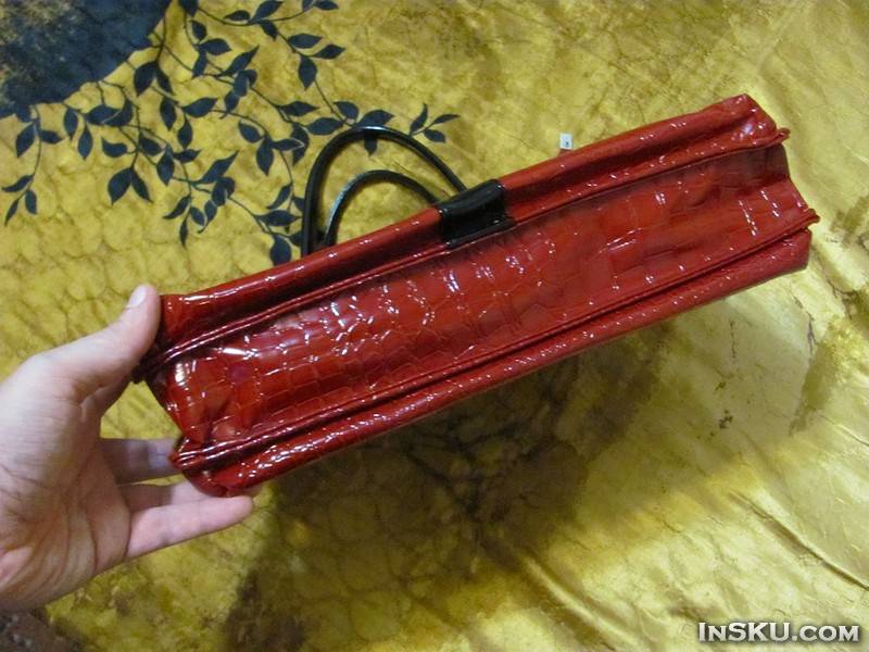 ChinaBuye: Красная женская сумка «под крокодила»