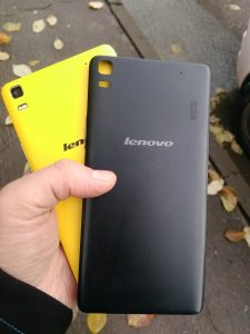 Яркая сменная крышка для Lenovo А7000. Обзор на InSKU.com