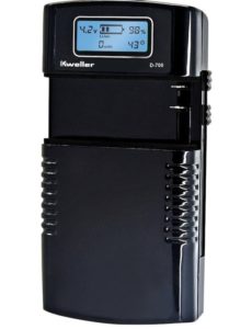 Обзор универсальной зарядки для фотоаппаратов и видеокамер Kweller D-700. Обзор на InSKU.com