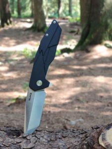 Складной нож Ruike P138-B - тактический танто-подобный ломик. Обзор на InSKU.com